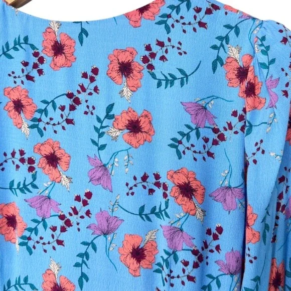 ASTR the Label Vibrant Blue Floral Ruched V-Neck Long Sleeve Mini Dress Womens M - Picture 5 of 8
